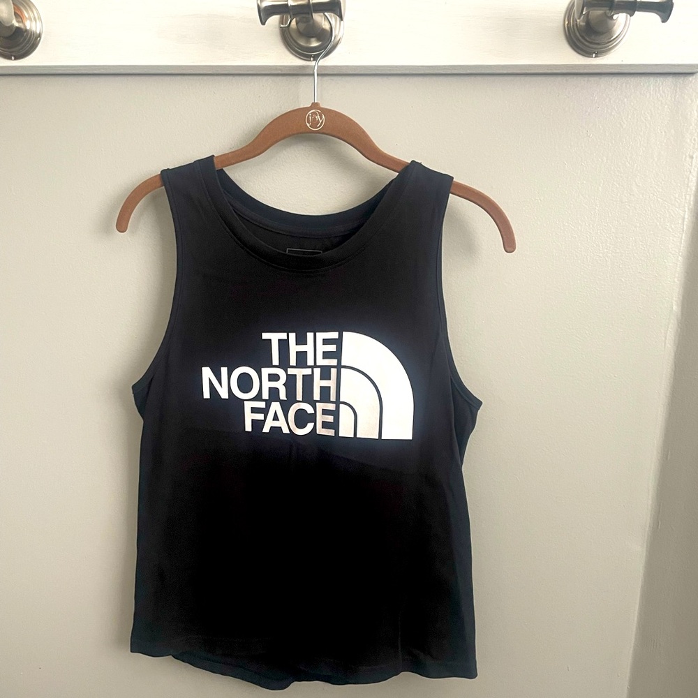 The North Face Tank. Black. Small